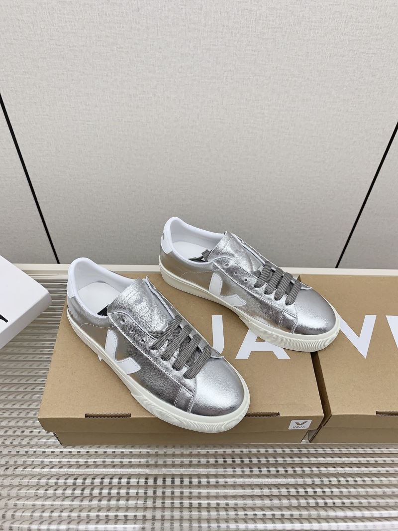 Veja Shoes